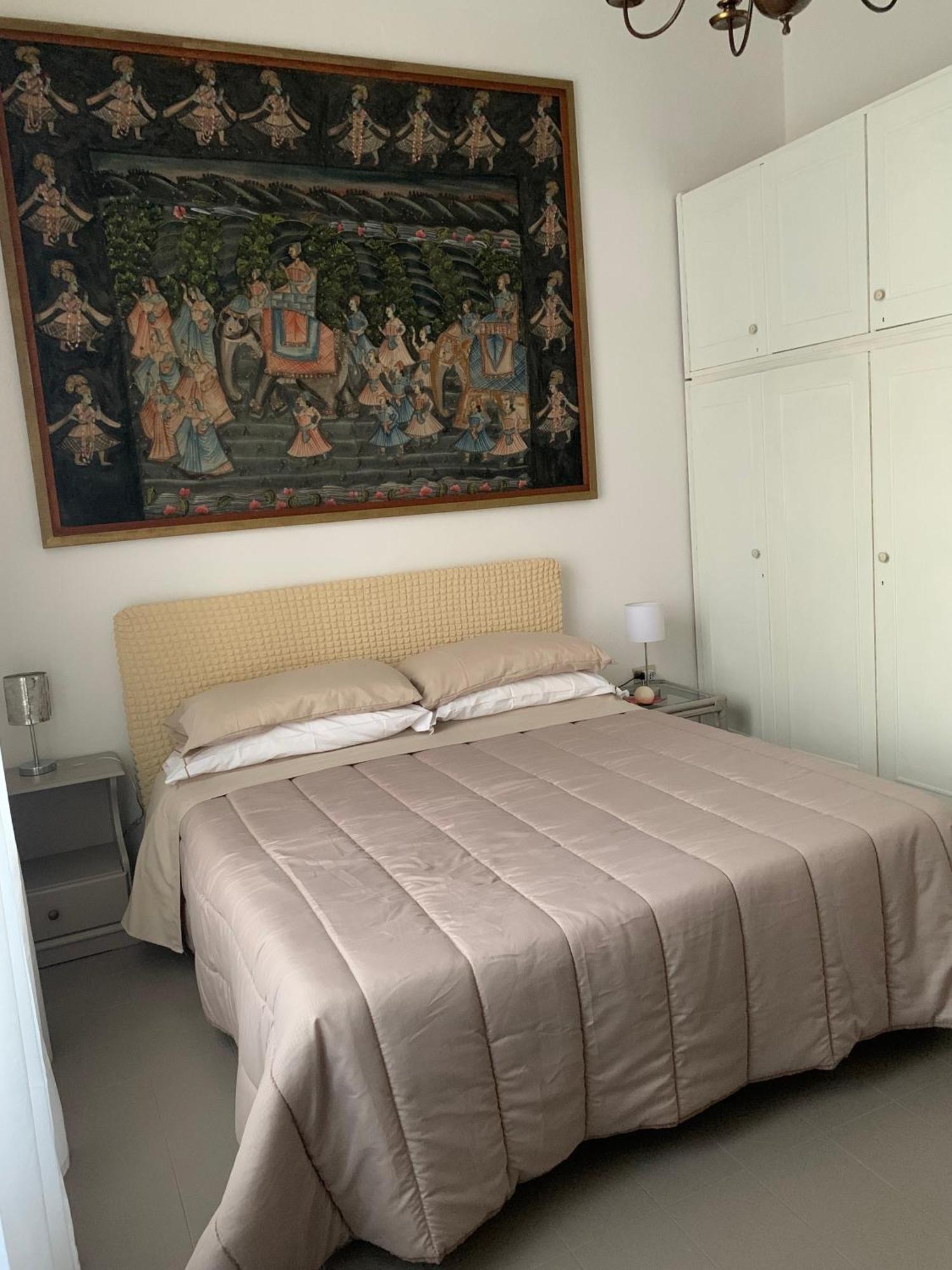 Guest House A Due Passi 올비아 외부 사진